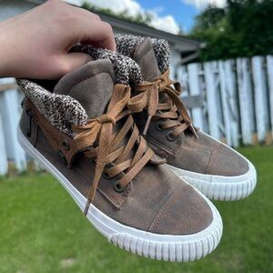 Blowfish Malibu High Top - Brown Size: 6 (Women's) 🖤